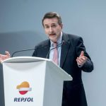 La caída del petróleo castiga a Repsol, BP, Eni, Galp y Total Energies: menos beneficio y recortes de inversión