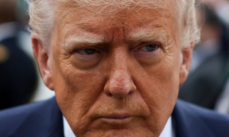 Trump: Nie wiem, czy powinienem respektować konstytucję