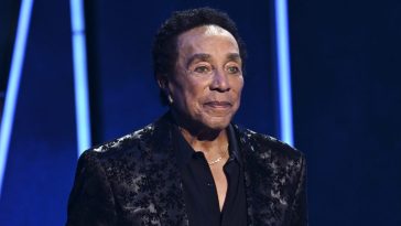 Smokey Robinson Accused Of Sexual Assault, Hostile Work Environment From Past Employees