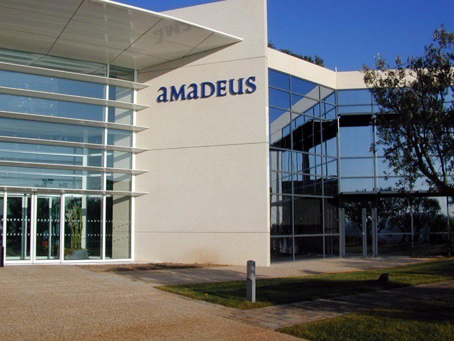 Amadeus cierra el primer trimestre con 355 millones de beneficio y confianza en su plan a 2025