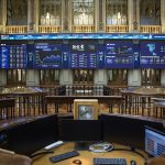 El IBEX 35 retrocede pese al empuje de Banco Sabadell