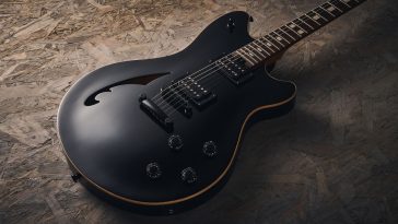 “With its tone knob backed off this thing gets sasquatch-hairy without losing clarity. It’s a surprisingly killer stoner rock machine”: EVH SA-126 Standard review