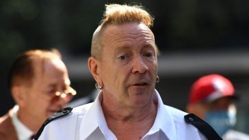 Former Sex Pistols Frontman John Lydon Thinks The Rolling Stones ‘Should Retire’
