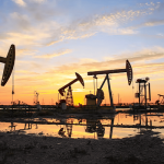 Oil prices rise, post weekly gain of over 4%