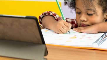 Government launches £8.2m plan to encourage girls into AI