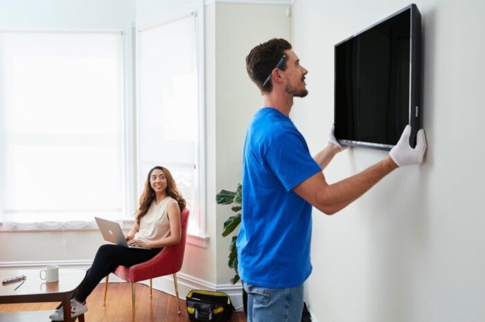 Top Benefits of Professional TV Wall Mounting Services