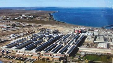 Aluar reduce precios un 25% por la eliminación de impuestos y sobrecargos