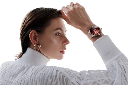 Huawei goes wearable mad, reveals four new smartwatches