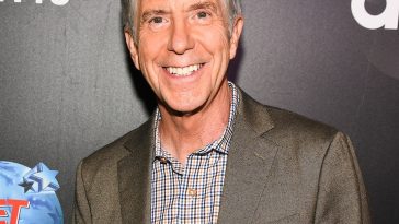 Tom Bergeron to Host Dancing with Sharks 5 Years After Leaving DWTS