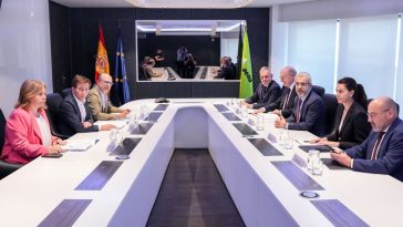 Aena y el Ayuntamiento de Madrid acuerdan intervención social para localizar a personas sin techo