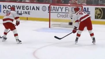 Paul Maurice “blamed” Sergei Bobrovsky for Panthers’ last two goals allowed