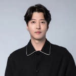 Lee Dong Gun’s Agency Briefly Comments On Dating Rumors