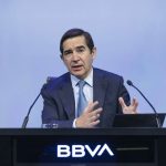 BBVA admite a la SEC riesgo de que no salga la opa a Sabadell tras la intervención del Gobierno