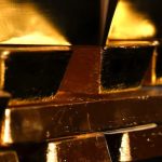 Vàng thế giới giảm sau những diễn biến thuế quan mới nhất