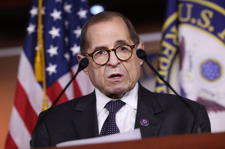 “They’re Behaving Like Fascists”: Rep. Jerry Nadler Denounces DHS After Aide Is Detained, Handcuffed