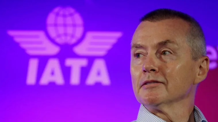 Airline industry benefiting from lower oil price, IATA head says