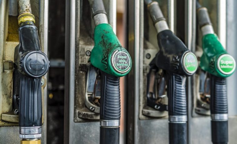 Government in wait-and-watch mode on fuel price cuts: sources