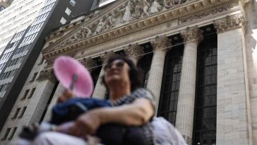 Why it’ll be a sizzling summer for these underdog stocks