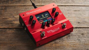 “Engaging the pedal transformed my previously thin and uninspiring tone into a beautifully fat, warm, and full-bodied sound”: Audio Sprockets ToneDexter II review