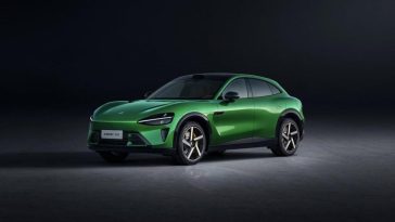 Xiaomi’s Rapid EV Success vs Apple’s Decade-Long Delay: Lei Jun Reveals Why