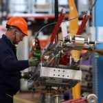 Pil: Istat stima +0,6% nel 2025 e +0,8% nel 2026. Fiducia in calo per i dazi ma l’export ha tenuto