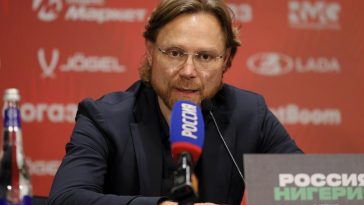 Russia coach Karpin ranks Nigeria’s Super Eagles above Kenya and Zambia after friendly draw