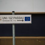 Auto su folla in Baviera, ferite moglie e figlia conducente