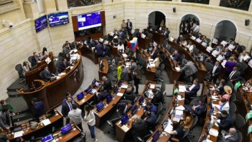 Así avanza discusión de reforma laboral en el Senado, tras decreto de consulta popular