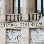 Co z podatkiem od nadmiarowych zysków banków? Ministerstwo dementuje: Nie prowadzimy analiz lub konsultacji
