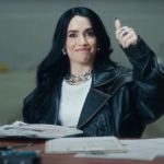 Lali le envió café y medialunas a los fans que acampan en Rosario