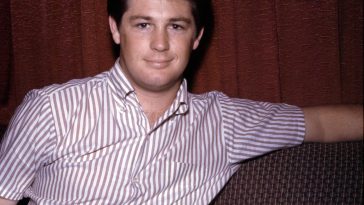 The Beach Boys’ Brian Wilson Remembered by Bob Dylan, Al Jardine, John Cusack, and More
