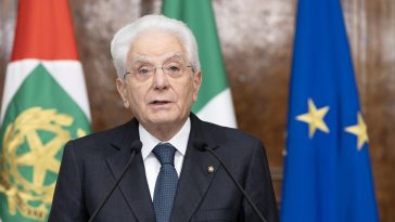 Mattarella: su dl cittadinanza valutare riconsiderazioni