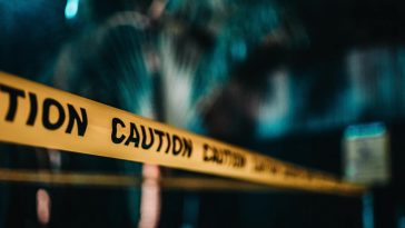 Crypto Daybook Americas: Bitcoin Shrugs Off Fed, Mideast War, but Derivatives Flash Caution