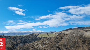 Local opposition to Central Otago goldmine conducts public meetings