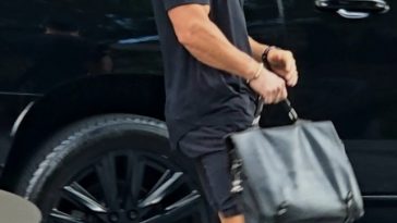 Equinox opens before dawn for Mark Wahlberg so star can workout ahead of Fanatics Fest