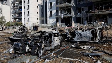 AIEA diz que Israel bombardeou complexo nuclear no Irã pela 2ª vez