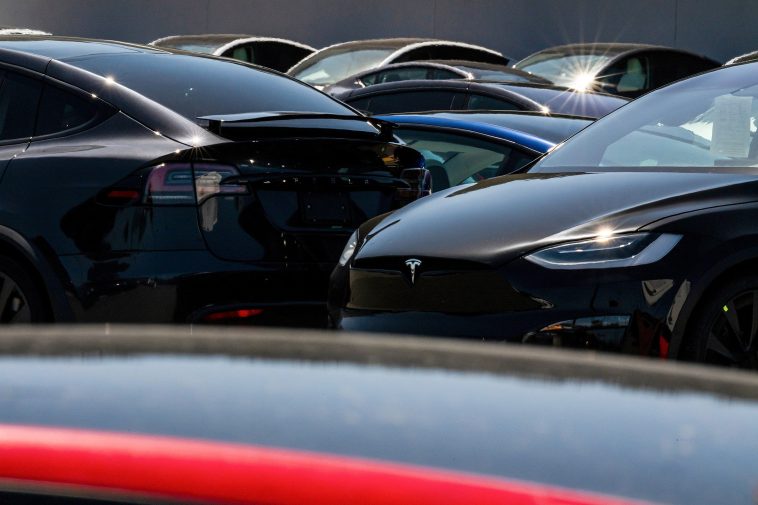 Tesla’s Robotaxi Service Hits the Road in Texas