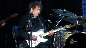 Bob Dylan Announces Art Book Point Blank (Quick Studies)