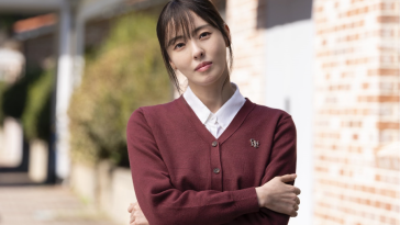 Lee Da Hee Is A High School Teacher With No “S LINE” In New Thriller Drama