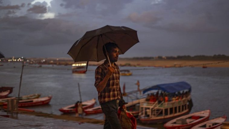 Heavy rainfall alert in Maharashtra, Gujarat as Southwest Monsoon nearly covers entire India