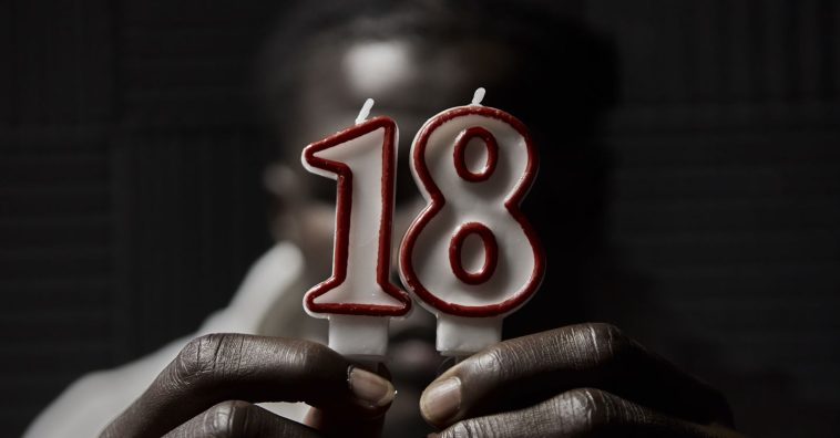 Minori non accompagnati, la roulette dell’accoglienza e il percorso in salita per diventare adulti