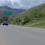 Tres tractocamiones incendiados y explosivo en vía Buenaventura-Loboguerrero