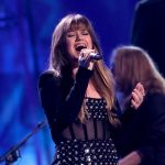 Kelly Clarkson Postpones Opening Night of Las Vegas Residency Shortly Before Showtime