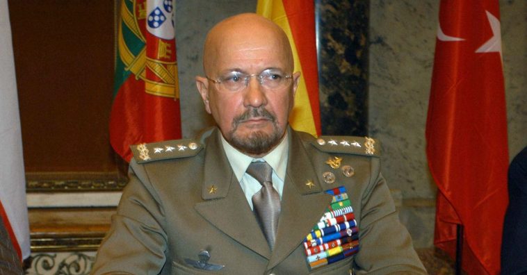Morto il generale Mauro Del Vecchio, fu comandante delle Forze Nato in Afghanistan