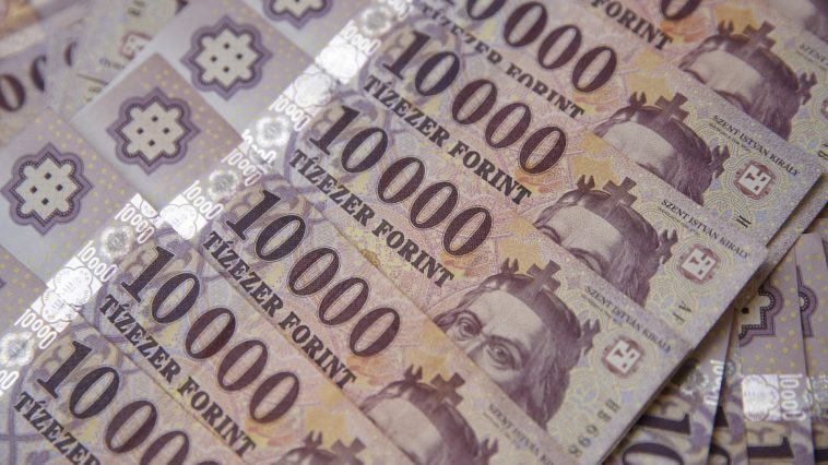 Jönnek az új vámok