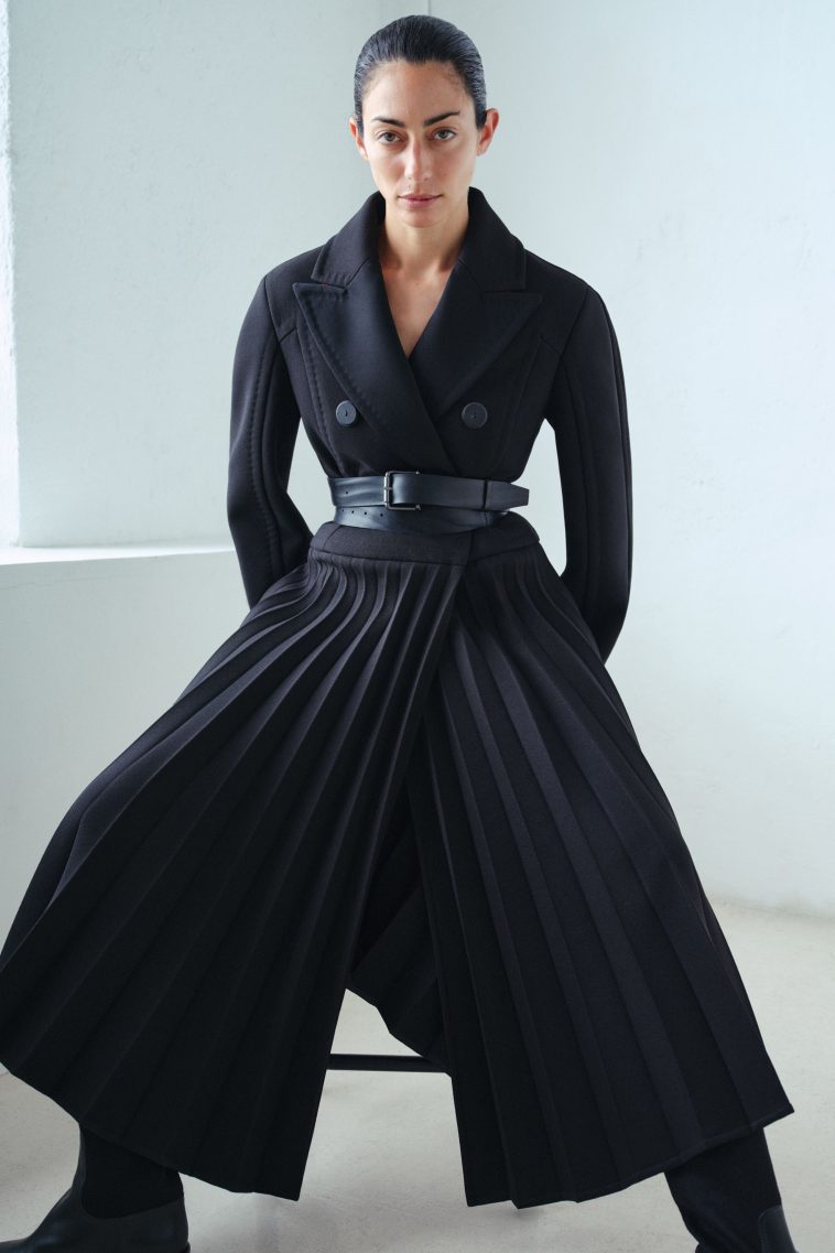 Max Mara Atelier Fall 2025 Ready-to-Wear