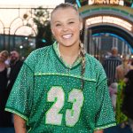 JoJo Siwa Looks So Different With Bombshell Blonde Curly Hair