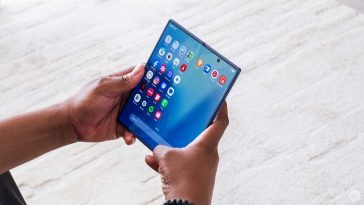 Canada carrier pricing for Samsung Galaxy Z Fold 7 and Flip 7
