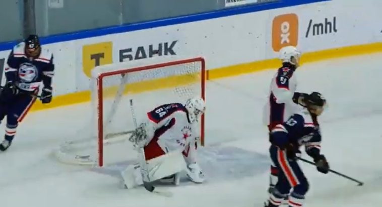 Blue Jackets: Their 1st-round pick in 2025 (a goalie) signs a 5-year contract in Russia