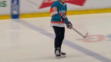 Ivan Demidov stuns the gallery at the Make Your Move tournament